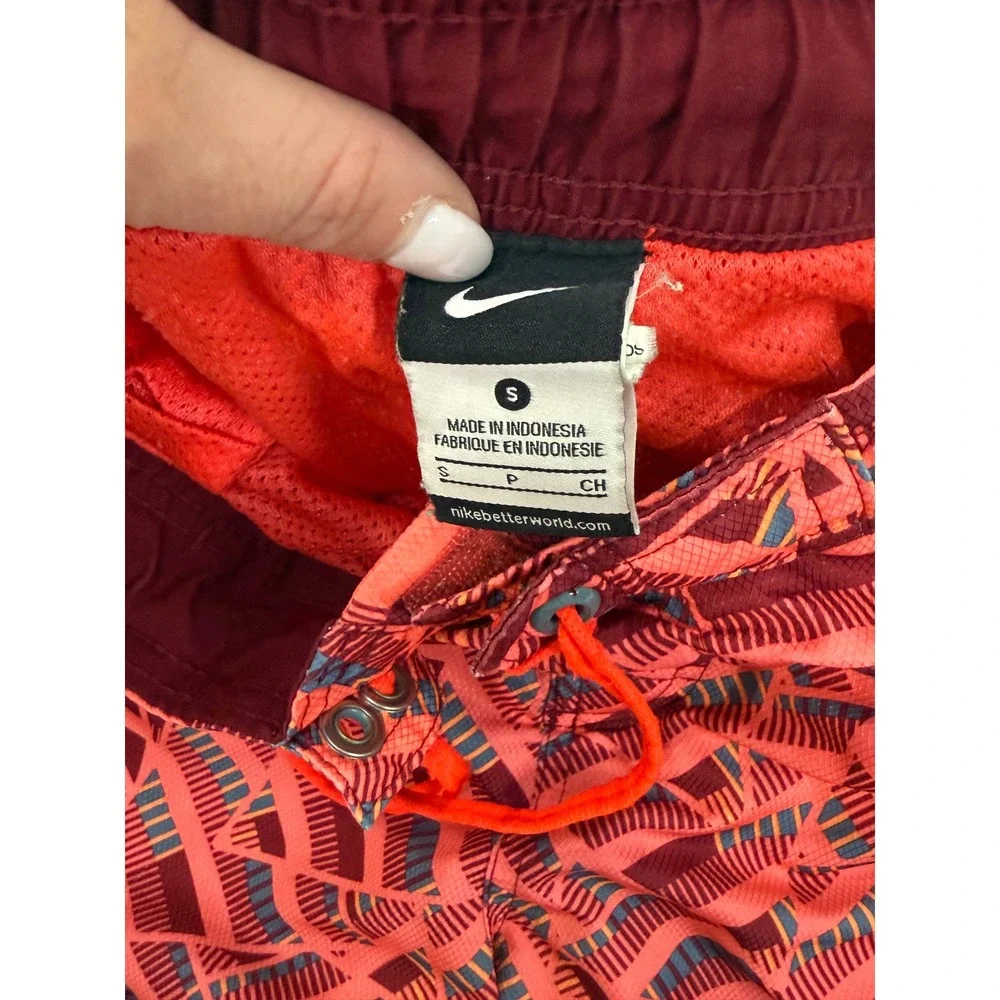 Nike Mens Swim Trunks Red Orange Geometric Abstract Print Mesh Lined Small